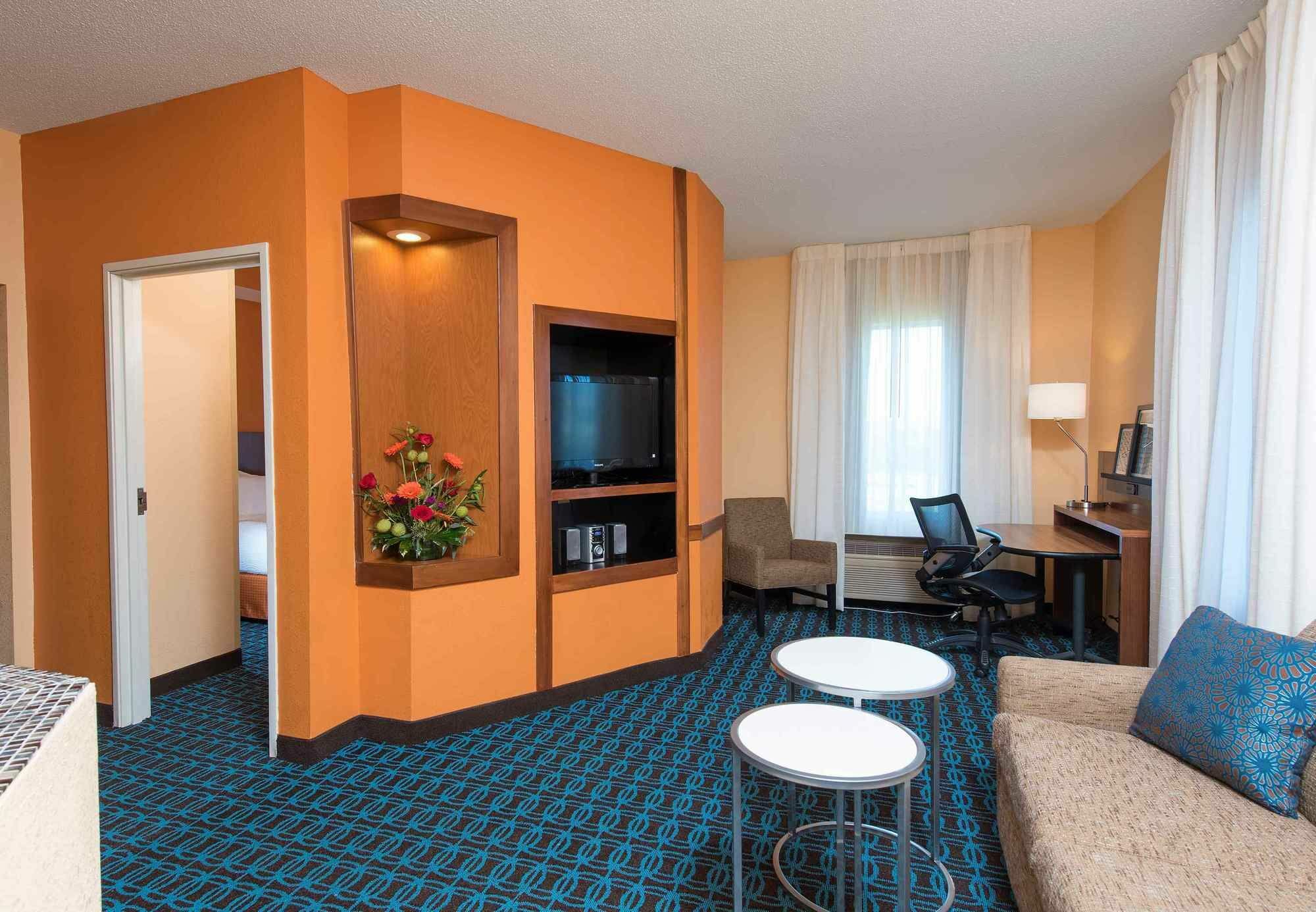 Fairfield Inn & Suites By Marriott Columbus East Reynoldsburg Exterior foto